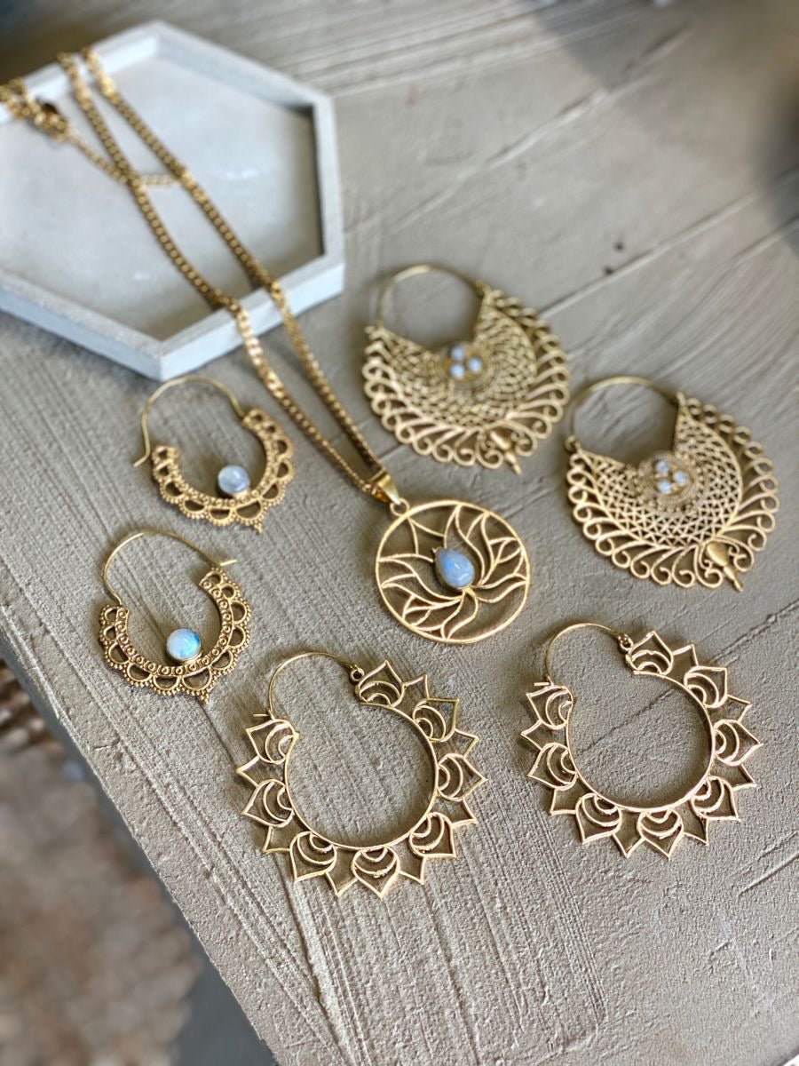 Jewelry & Accessories - Honeysuckle & Sparrow