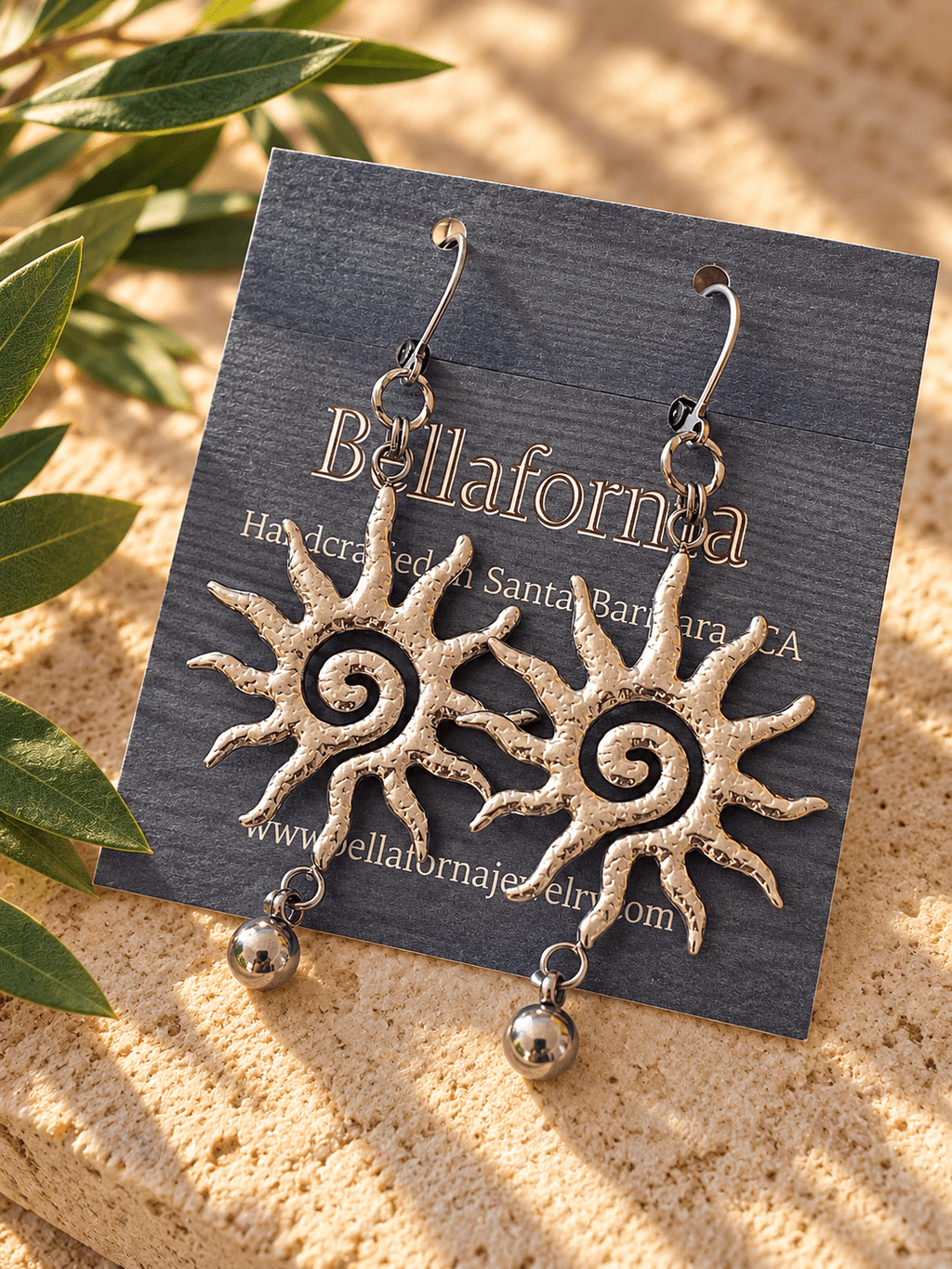 HAMMERED SUN EARRINGS - Honeysuckle & Sparrow