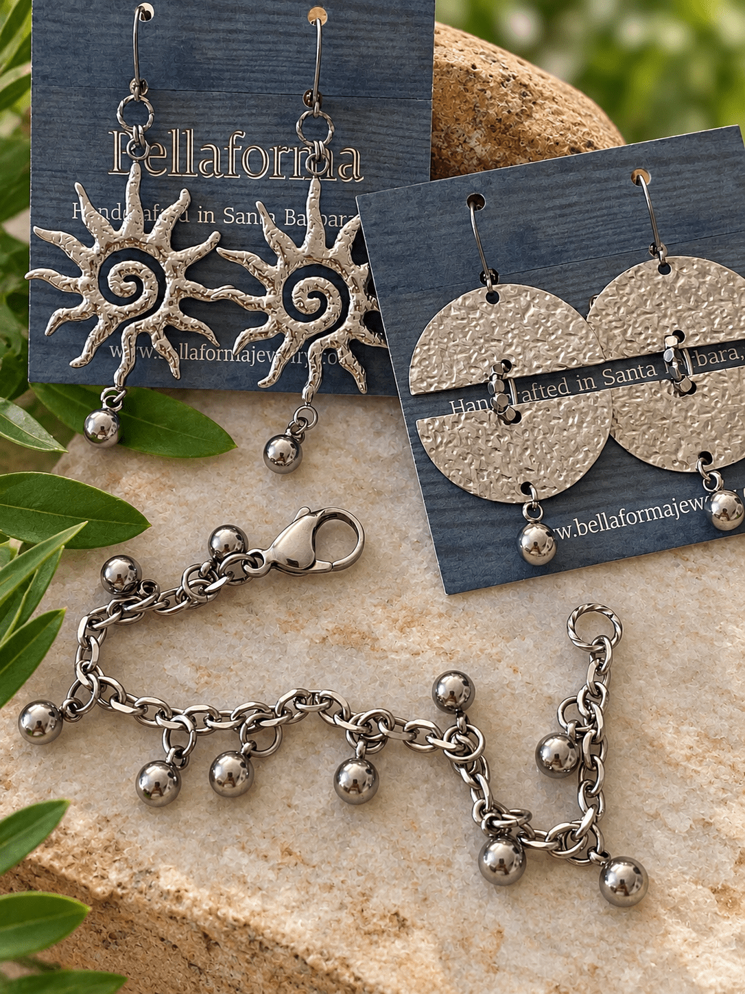 HAMMERED SUN EARRINGS - Honeysuckle & Sparrow