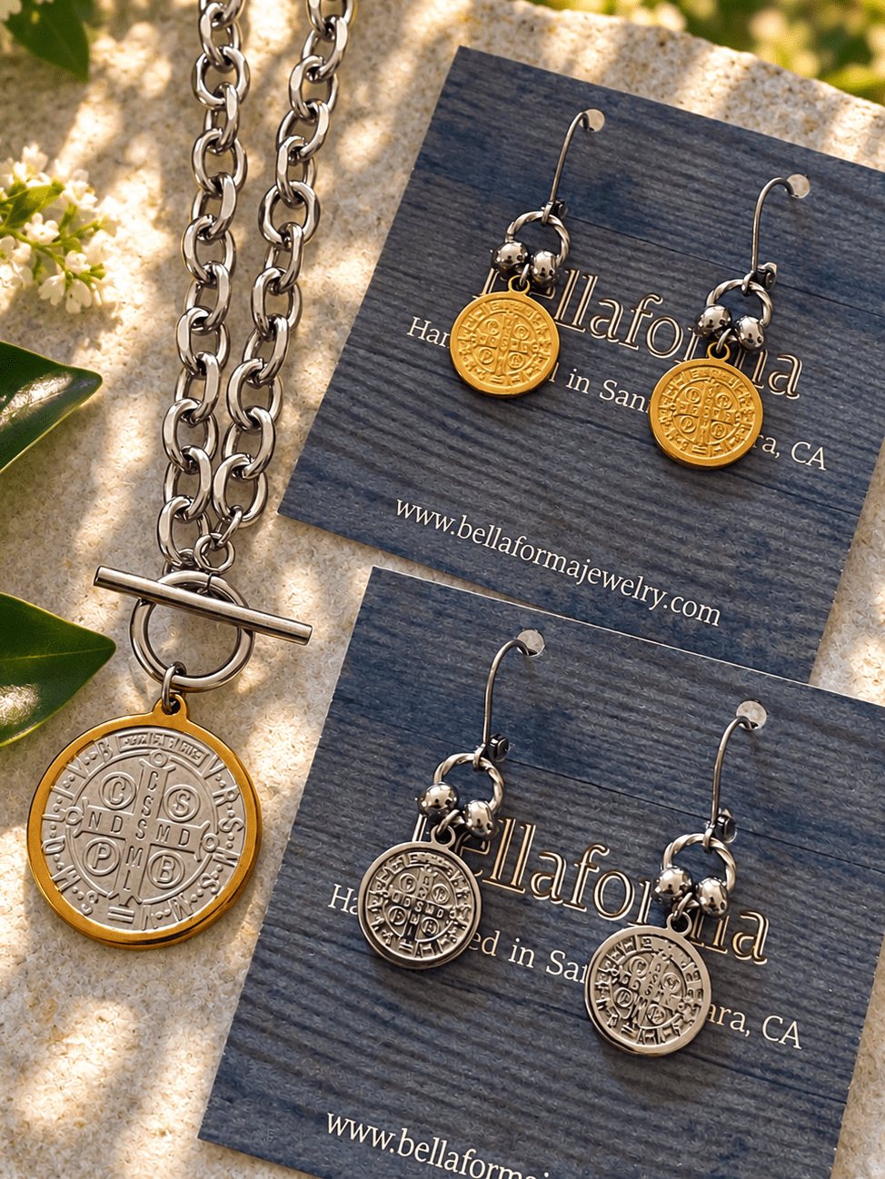 ST. BENEDICT TOGGLE NECKLACE - Honeysuckle & Sparrow