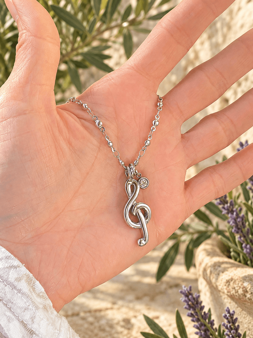 MUSICAL NOTE NECKLACE - Honeysuckle & Sparrow